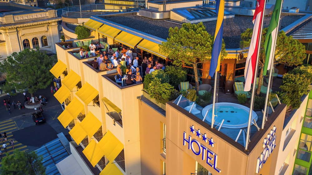 Hotel photo 10