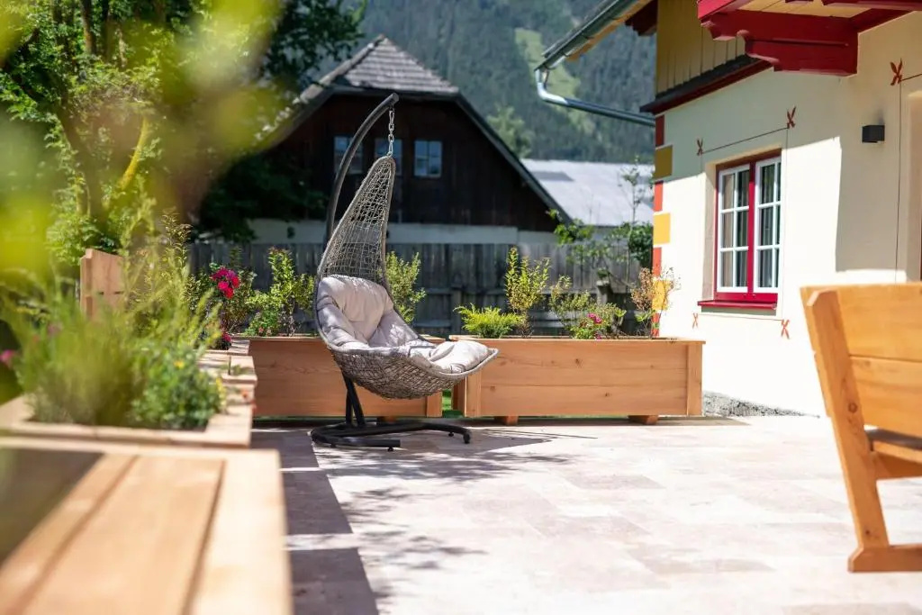 Ferienwohnung-Zaunkoenig-zentral-gelegen-zum-Schwimmbad-100-Meter-und-zum-Skigebiet-nur-3-km