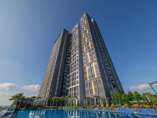 Sunway Grid Loft Suite by Nest Home【Olympic Size Pool】