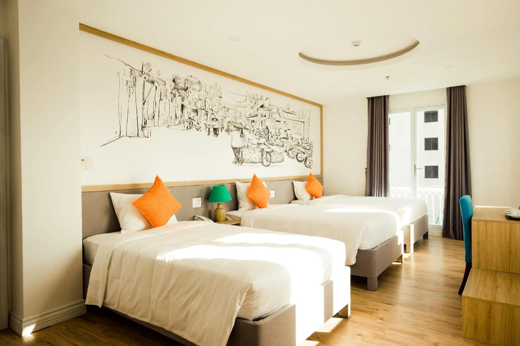 Standard Triple room