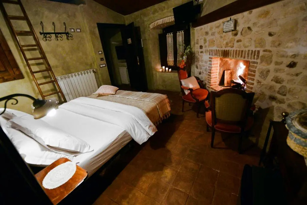 Robur Marsorum Albergo Diffuso - Chambres