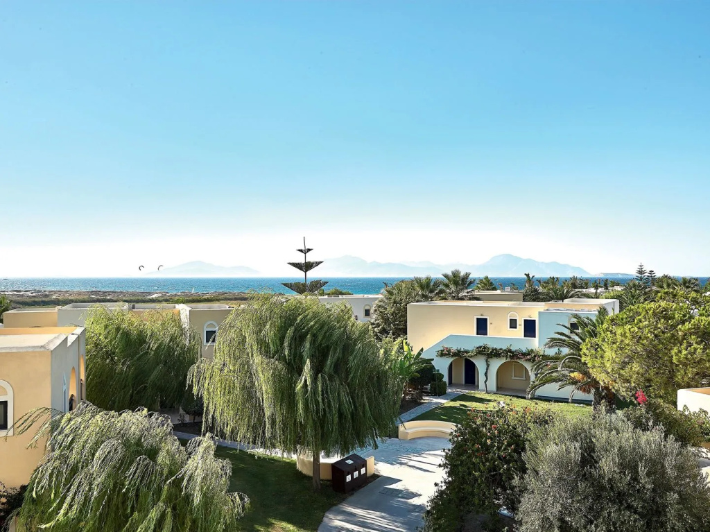 Beach & Waterfront