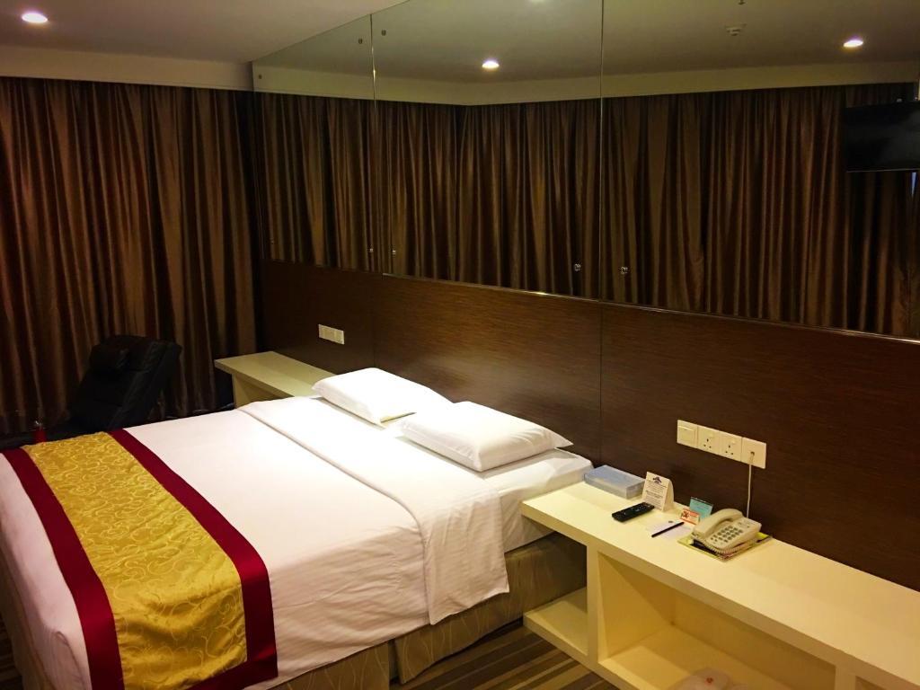 Hotel Capital
