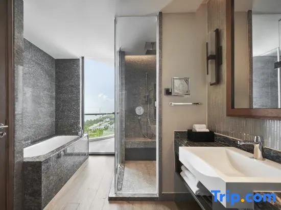 Intercontinental Phu Quoc Long Beach Resort