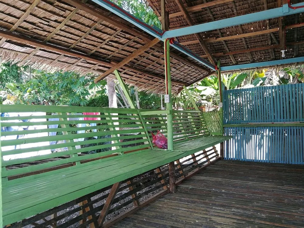 Kaleb Hostel