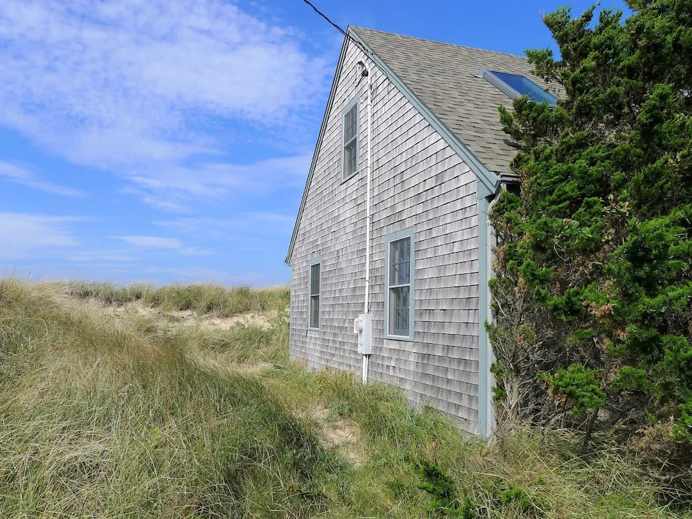 345 Harmes Way - 3 Bedroom House