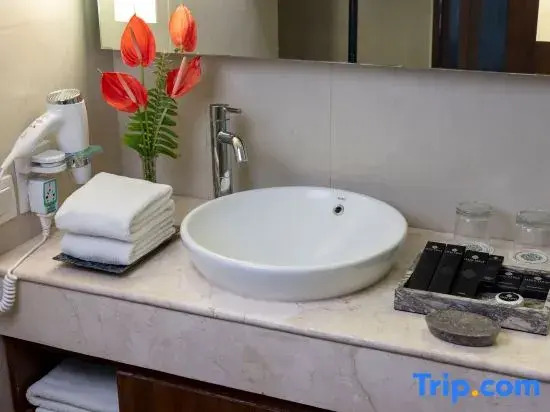 Taksu Sanur Hotel