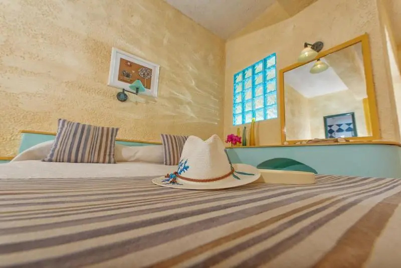 Cavos Bay Hotel and Studios - Chambres