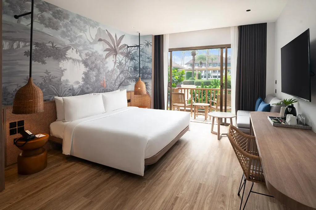 Deluxe room with garden view