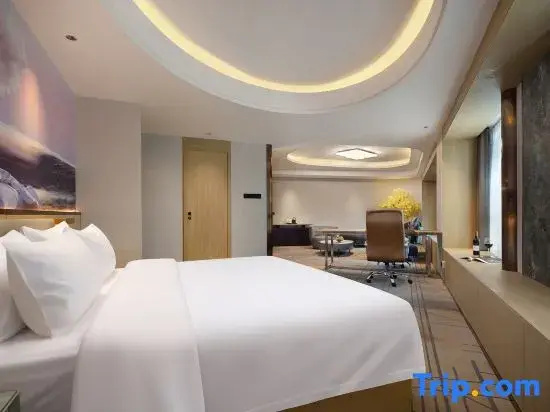 Premier Suite