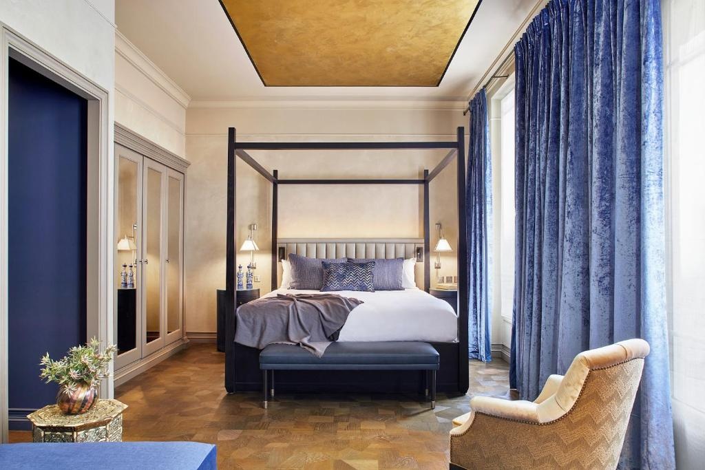 Hôtel de Montesquieu 85