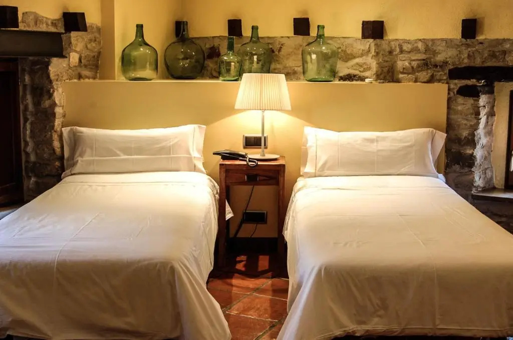 Hotel Rural Nobles De Navarra - Chambres