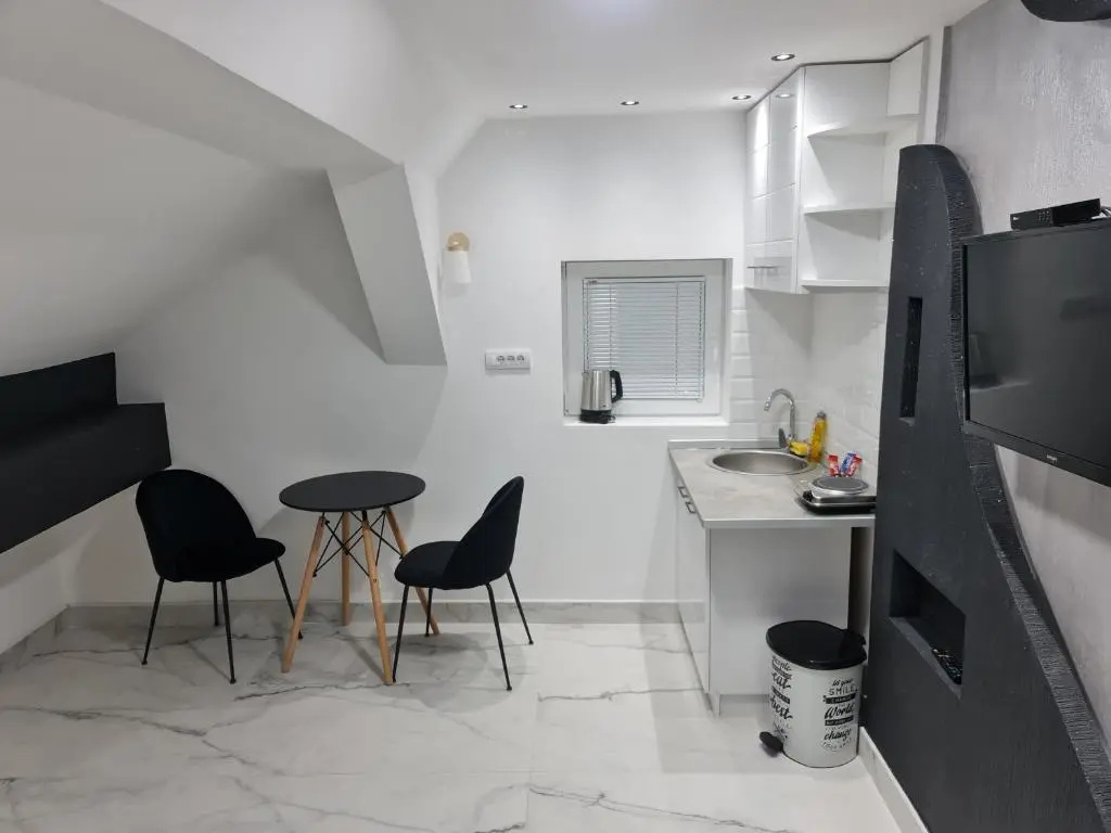 Standard Suite