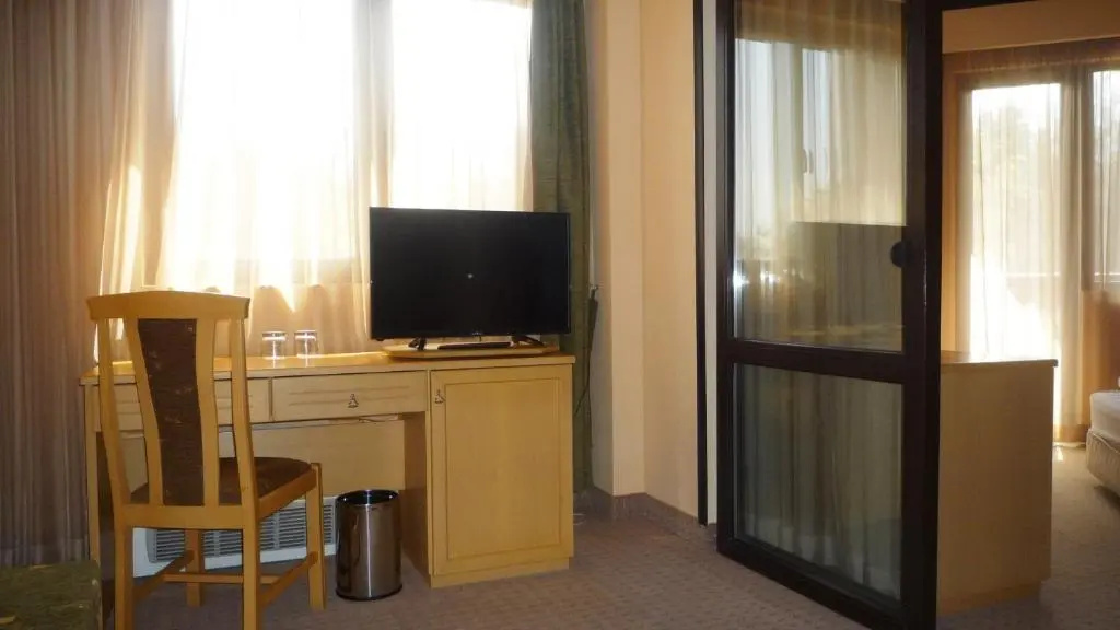 Standard Suite