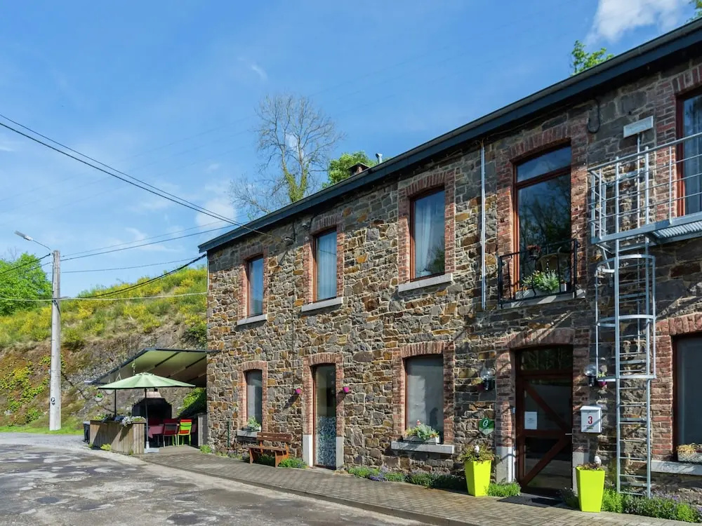 Lovely Holiday Home in Marcourt