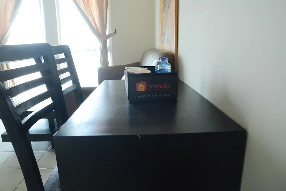 1BR Apartemen Taman Semanan Cengkareng Great Value By Travelio