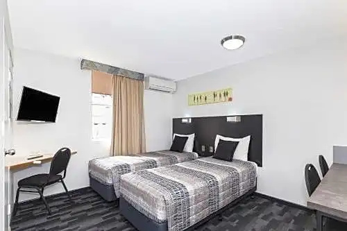Standard Double room (twin beds)
