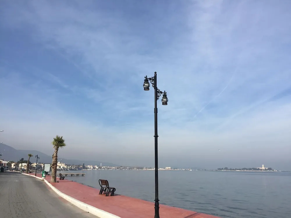 Beach & Waterfront