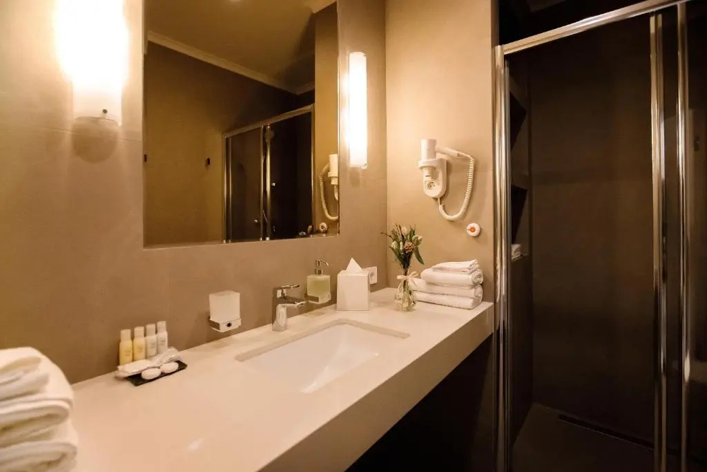 Bon Hotel - Chambres