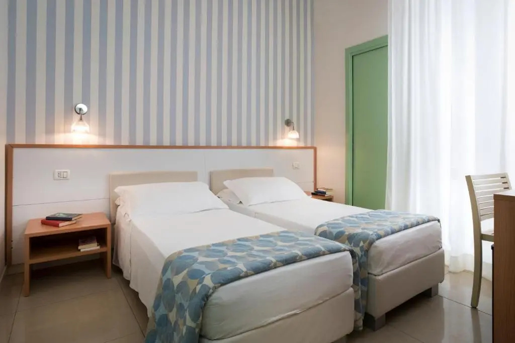 Double room (twin beds)