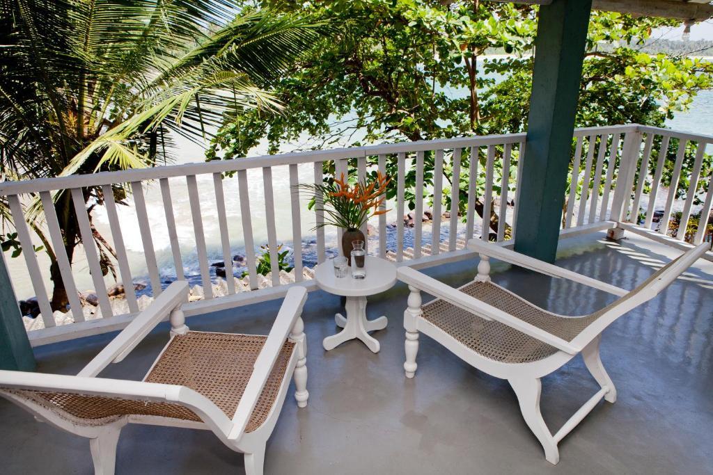Talalla Bay Beach House