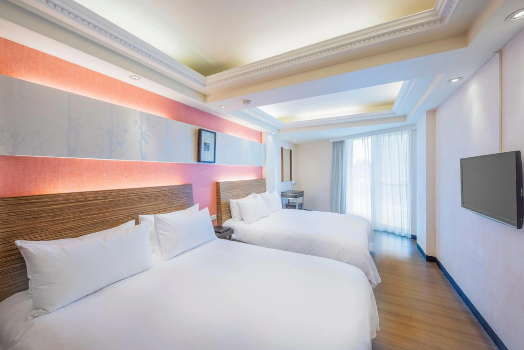 Bitan Hotel — 5