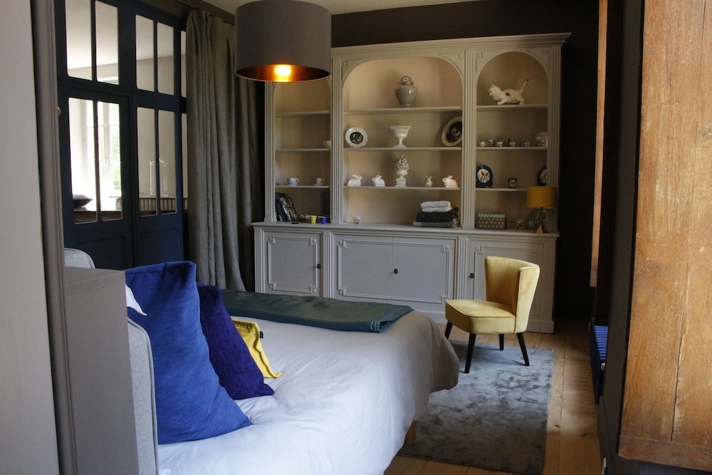 Rouge Maison — 3
