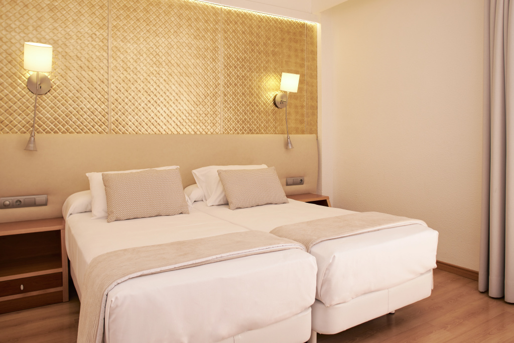 Invisa Hotel La Cala - Général