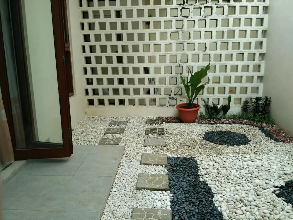 Omah Dixy Family Homestay by FH Stay