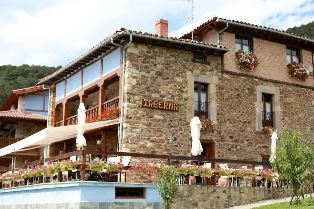 Viviendas Rurales Peña Sagra