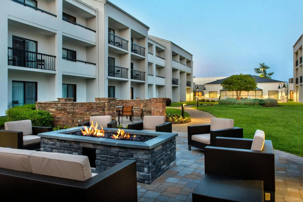 Courtyard by Marriott Silver Spring North/White Oak - фото 24