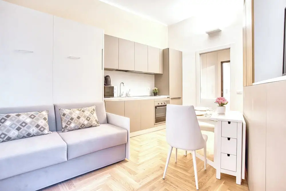 Old Milan Navigli Family Apartments