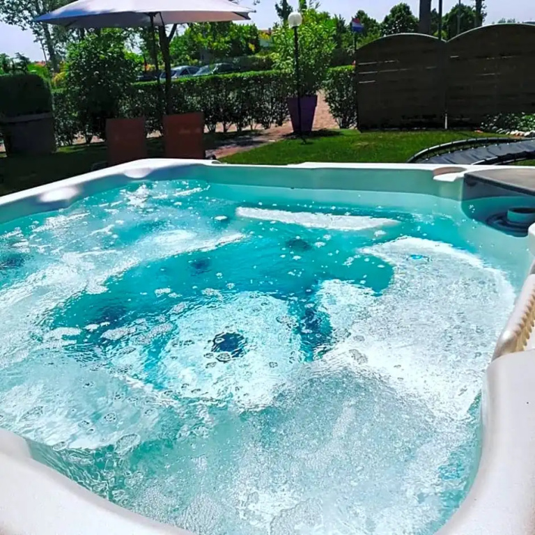 La Grotta Hotel - Chambres