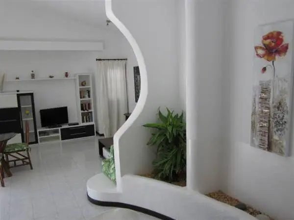 Balcony & Terrace