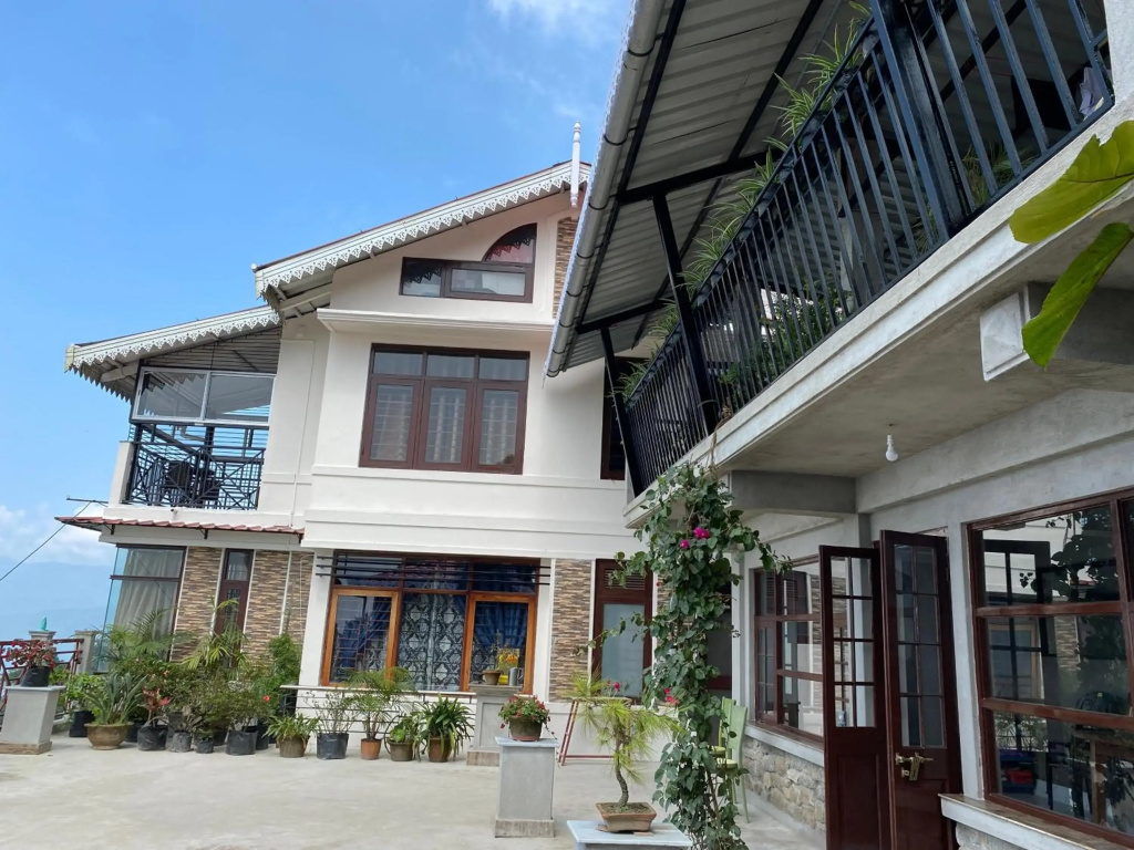 Dreamhome Stay