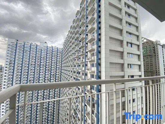 Citispace 1BR Suite at SM Light Residences #LT05