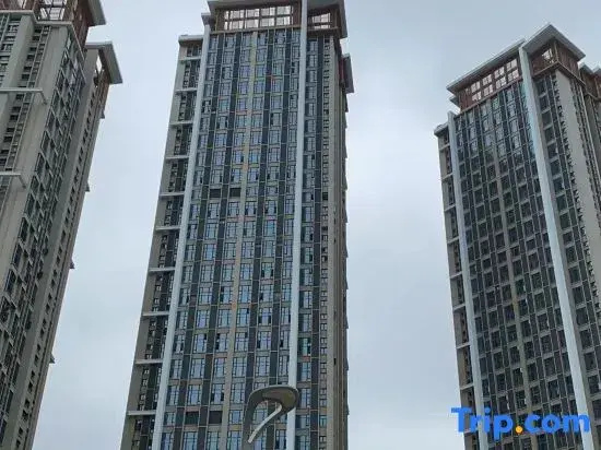 Yunjian Yue Homestay (Danzhou Haihua Island)