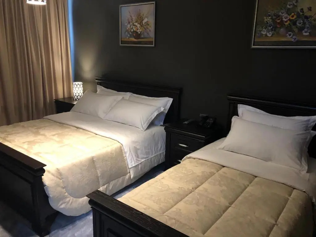 Standard Suite