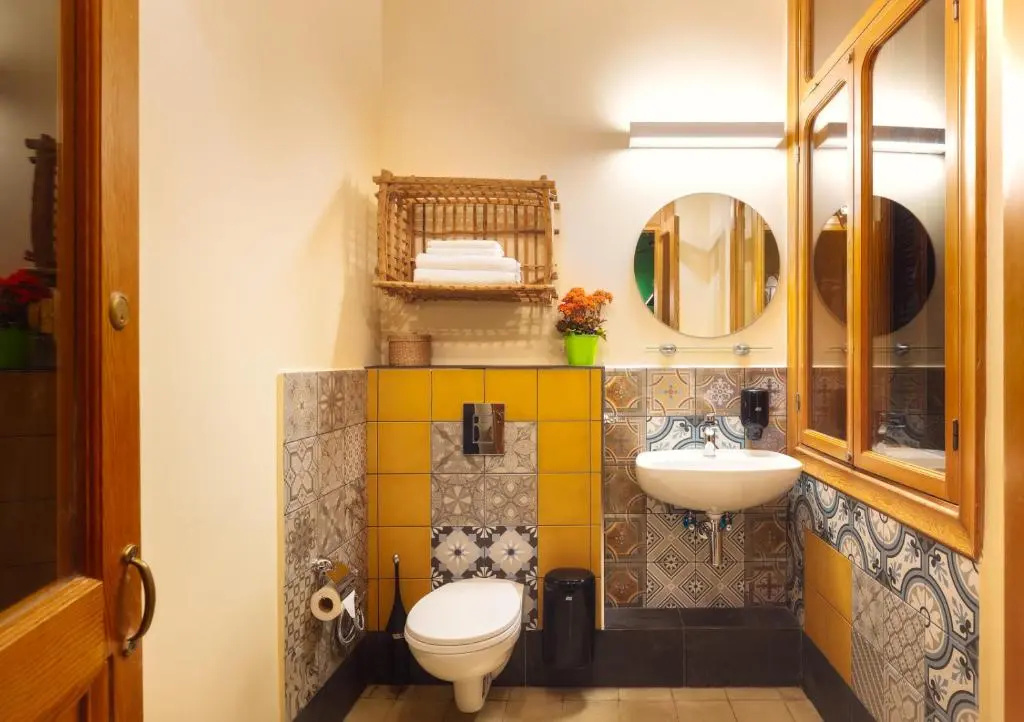 Superior Double room (full double bed)
