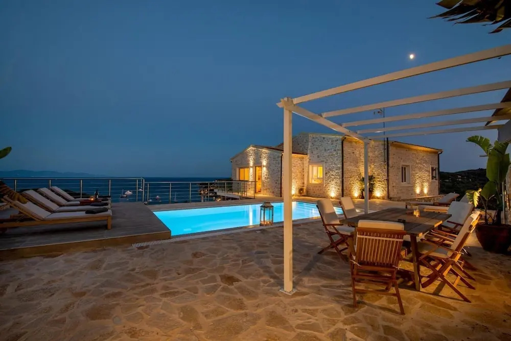 Above Blu Villa in Gaios