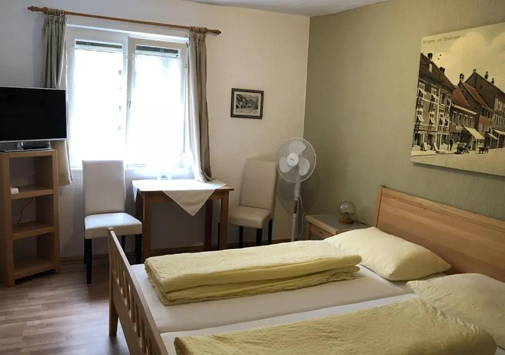 Standard Double room (full double bed)