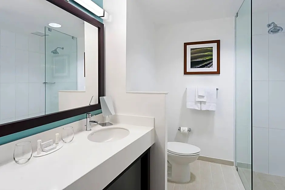Courtyard by Marriott Kingston, Jamaica - Chambres
