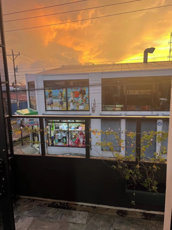 Cozy and Central Apartment in Alajuela, Perfect for Families