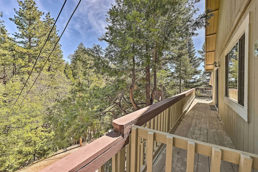 Calming Twin Peaks Family Retreat w/ Views!