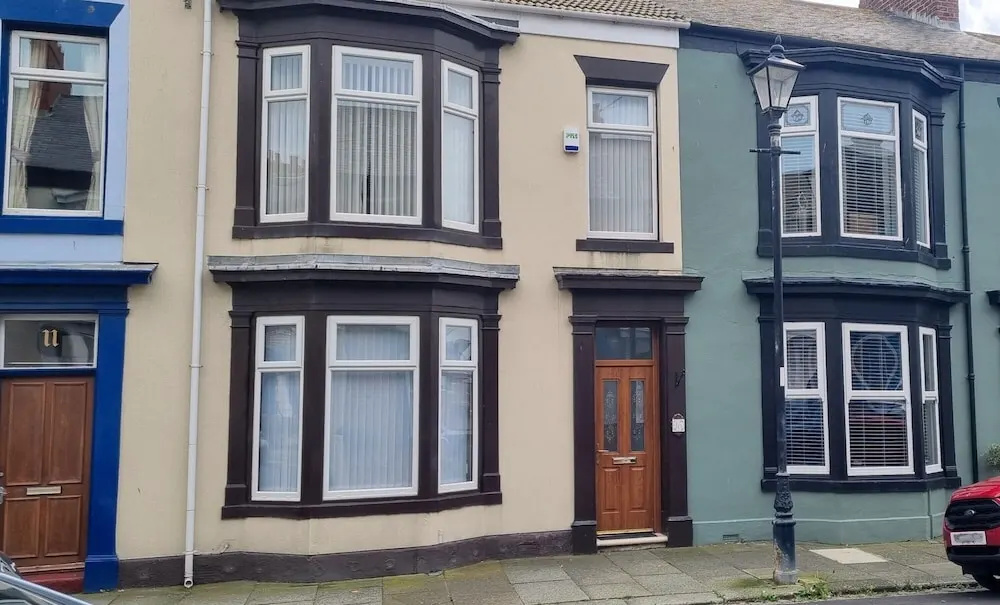 Headland - House - Sleeps5 - Pet Friendly - Garden