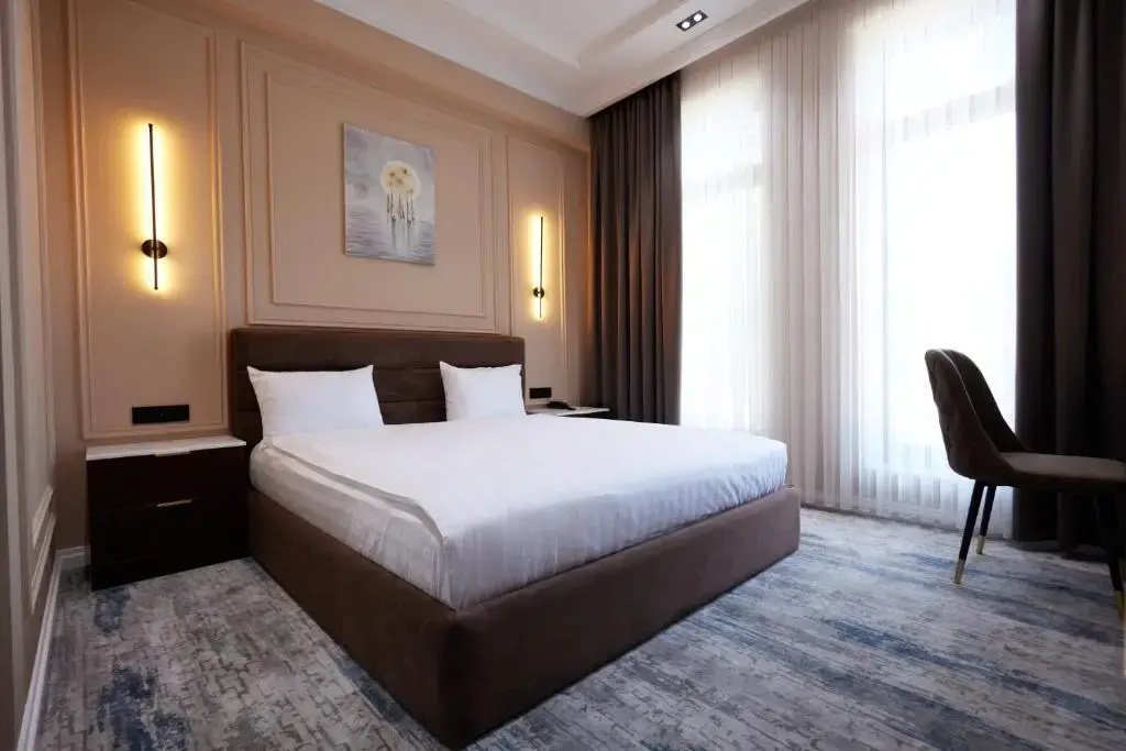 Superior Double room (full double bed)