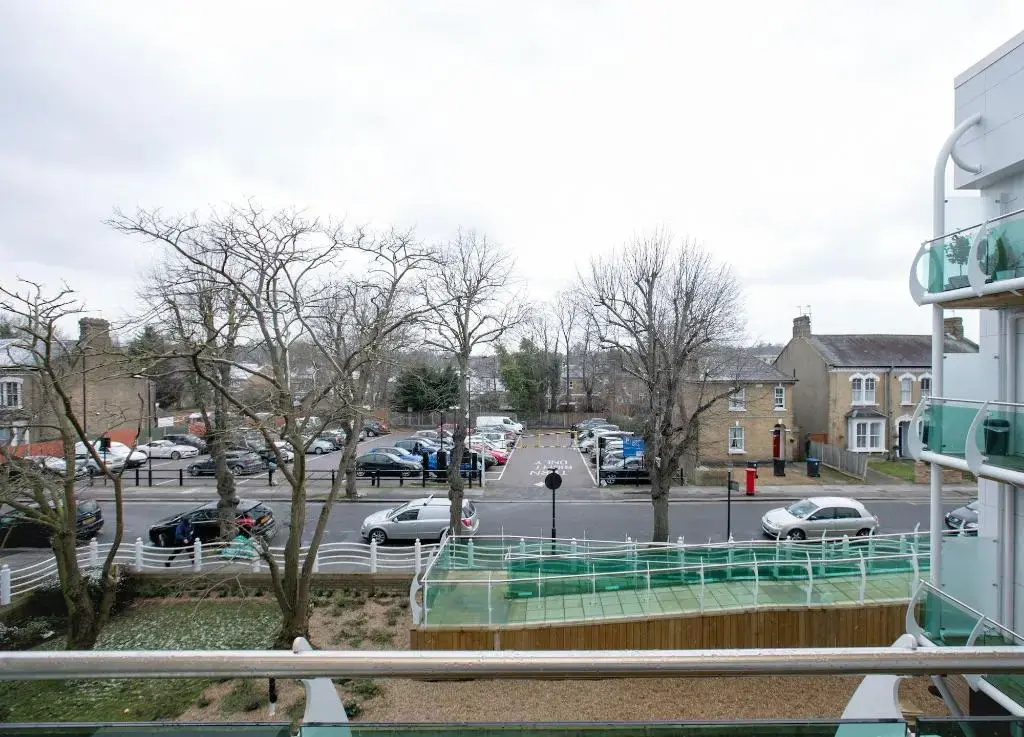 Skyvillion Tower Points - Tower Point Lovely apartment in Enfield London