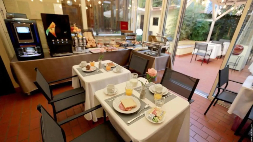 Hotel photo 14