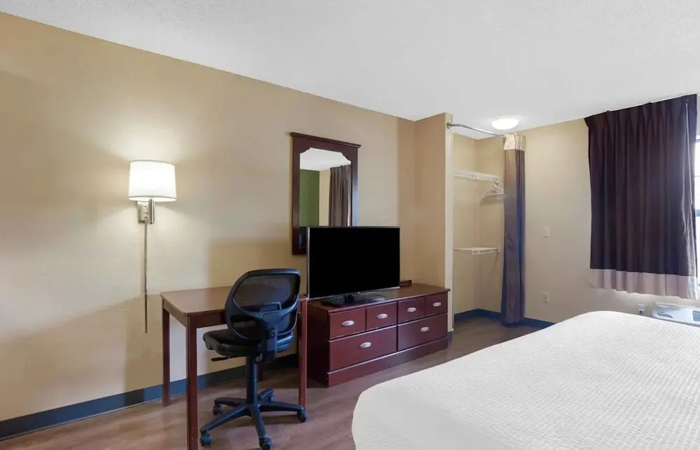 Relax Suites Extended Stay - La Mirada — фото