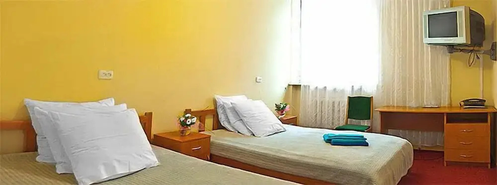 Kozatskiy on Antonova - Chambres